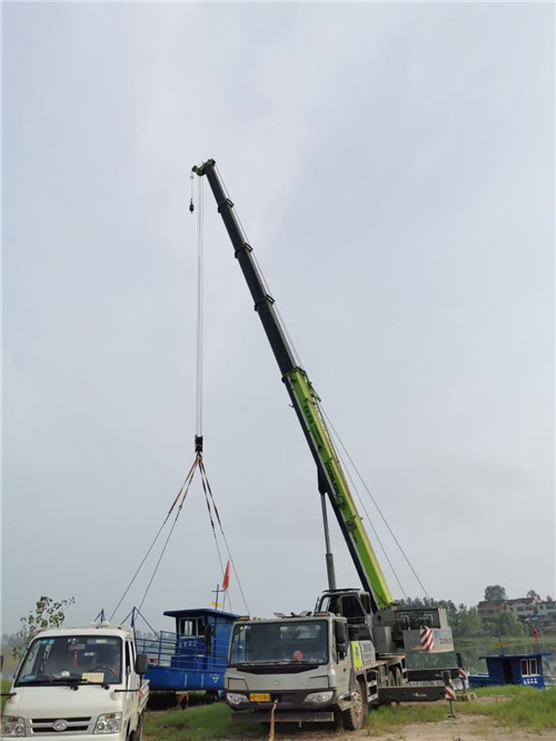 南宫市桥梁建设吊装案例